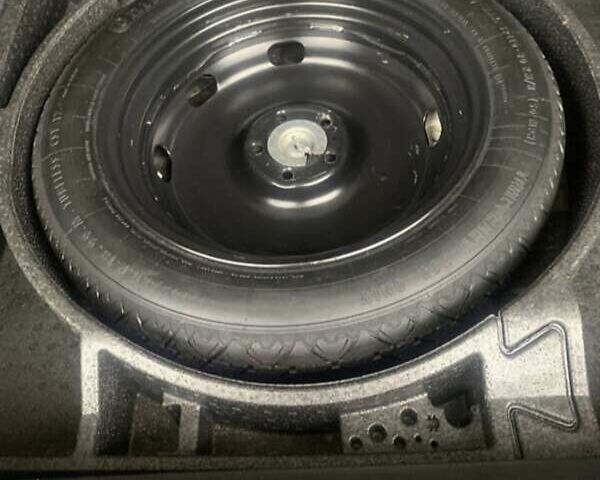 Чорний Фольксваген Тігуан, об'ємом двигуна 1.98 л та пробігом 180 тис. км за 14000 $, фото 16 на Automoto.ua