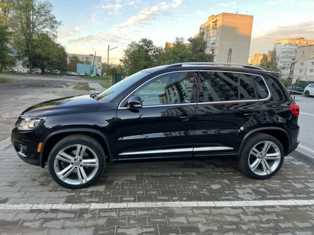 Черный Фольксваген Тигуан, объемом двигателя 2 л и пробегом 140 тыс. км за 13500 $, фото 2 на Automoto.ua