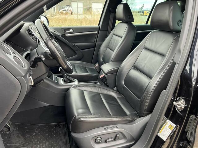 Черный Фольксваген Тигуан, объемом двигателя 2 л и пробегом 80 тыс. км за 9100 $, фото 9 на Automoto.ua