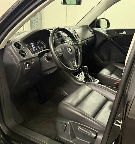 Черный Фольксваген Тигуан, объемом двигателя 1.98 л и пробегом 94 тыс. км за 12700 $, фото 12 на Automoto.ua