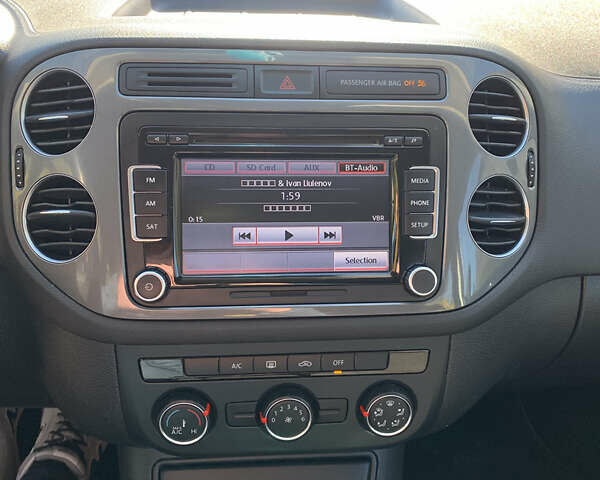 Черный Фольксваген Тигуан, объемом двигателя 1.98 л и пробегом 168 тыс. км за 11400 $, фото 10 на Automoto.ua