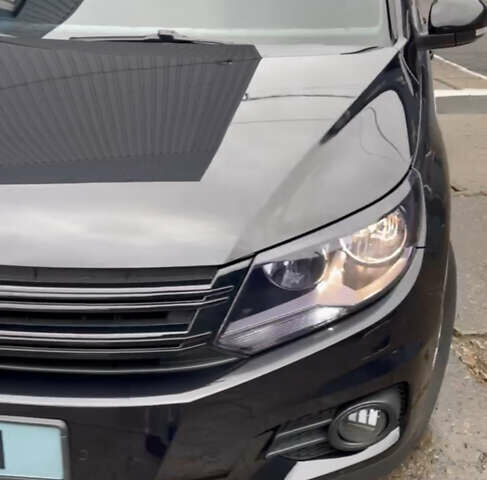 Черный Фольксваген Тигуан, объемом двигателя 2 л и пробегом 181 тыс. км за 11350 $, фото 6 на Automoto.ua