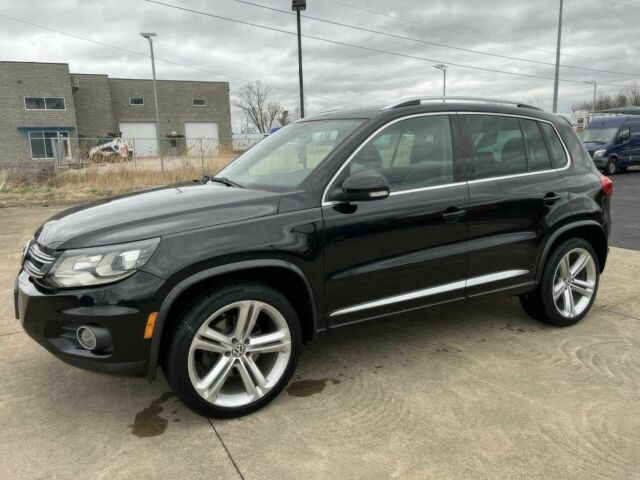 Чорний Фольксваген Тігуан, об'ємом двигуна 2 л та пробігом 88 тис. км за 8200 $, фото 2 на Automoto.ua