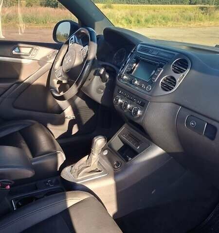 Черный Фольксваген Тигуан, объемом двигателя 2 л и пробегом 126 тыс. км за 14250 $, фото 5 на Automoto.ua