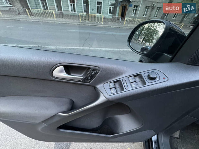 Черный Фольксваген Тигуан, объемом двигателя 1.98 л и пробегом 82 тыс. км за 12800 $, фото 17 на Automoto.ua