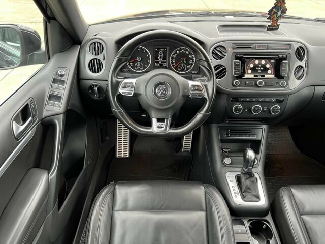 Черный Фольксваген Тигуан, объемом двигателя 2 л и пробегом 80 тыс. км за 9100 $, фото 10 на Automoto.ua