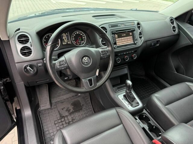 Чорний Фольксваген Тігуан, об'ємом двигуна 2 л та пробігом 145 тис. км за 12650 $, фото 18 на Automoto.ua