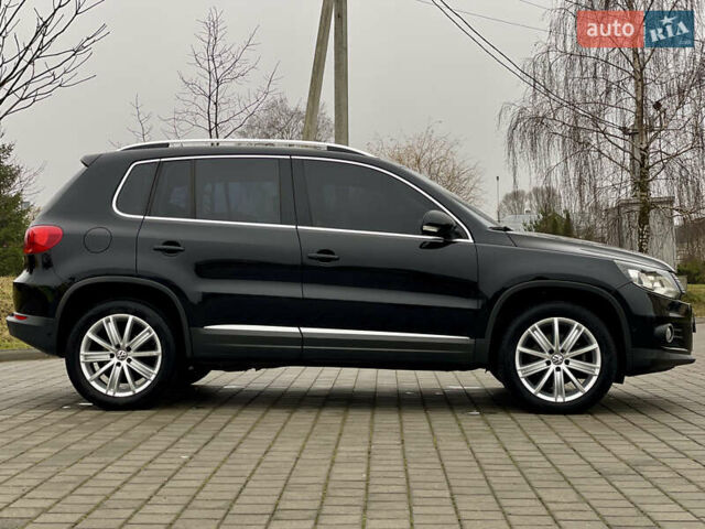 Чорний Фольксваген Тігуан, об'ємом двигуна 2 л та пробігом 223 тис. км за 16950 $, фото 22 на Automoto.ua