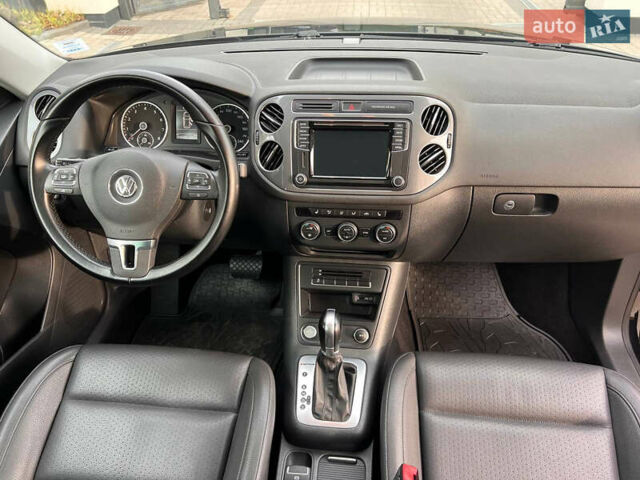 Чорний Фольксваген Тігуан, об'ємом двигуна 1.98 л та пробігом 174 тис. км за 12750 $, фото 29 на Automoto.ua