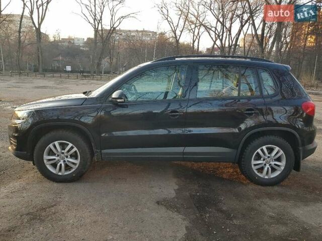 Чорний Фольксваген Тігуан, об'ємом двигуна 1.98 л та пробігом 128 тис. км за 14500 $, фото 5 на Automoto.ua