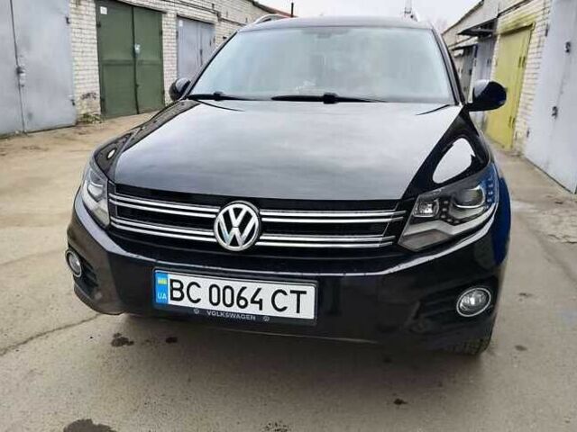 Черный Фольксваген Тигуан, объемом двигателя 2 л и пробегом 122 тыс. км за 9000 $, фото 7 на Automoto.ua