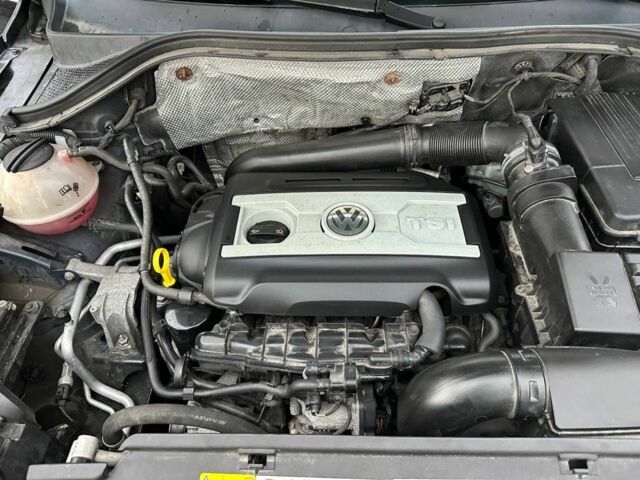 Черный Фольксваген Тигуан, объемом двигателя 0 л и пробегом 173 тыс. км за 12900 $, фото 3 на Automoto.ua