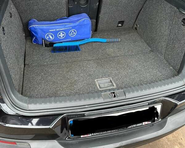 Черный Фольксваген Тигуан, объемом двигателя 1.98 л и пробегом 180 тыс. км за 12800 $, фото 11 на Automoto.ua