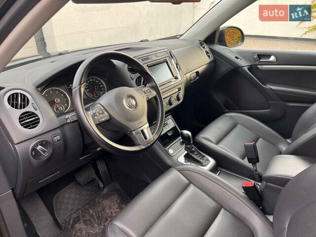 Чорний Фольксваген Тігуан, об'ємом двигуна 1.98 л та пробігом 174 тис. км за 12750 $, фото 55 на Automoto.ua