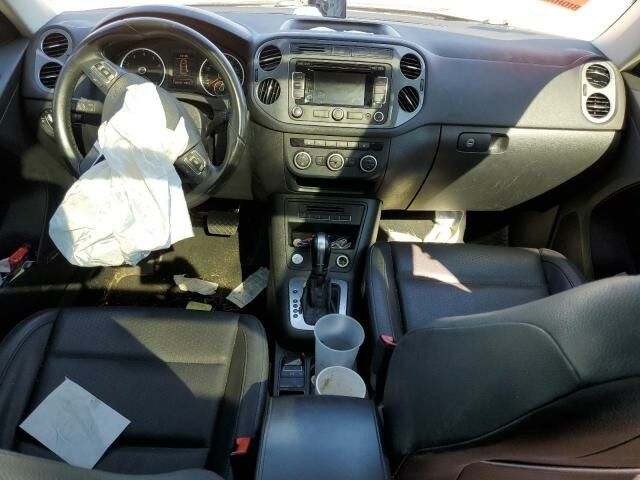 Черный Фольксваген Тигуан, объемом двигателя 2 л и пробегом 206 тыс. км за 7700 $, фото 7 на Automoto.ua