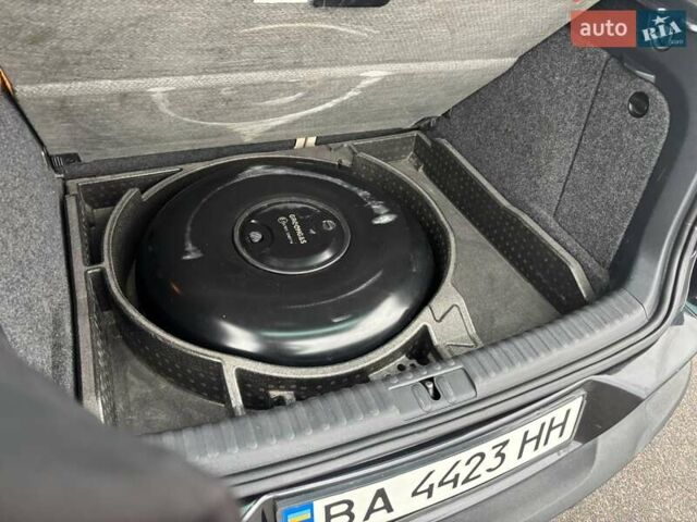 Черный Фольксваген Тигуан, объемом двигателя 2 л и пробегом 126 тыс. км за 14200 $, фото 38 на Automoto.ua