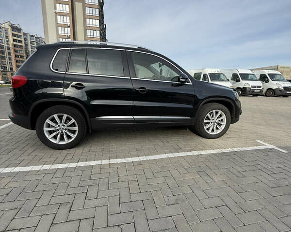 Черный Фольксваген Тигуан, объемом двигателя 2 л и пробегом 166 тыс. км за 16400 $, фото 5 на Automoto.ua