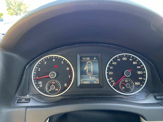 Черный Фольксваген Тигуан, объемом двигателя 1.8 л и пробегом 170 тыс. км за 12700 $, фото 20 на Automoto.ua