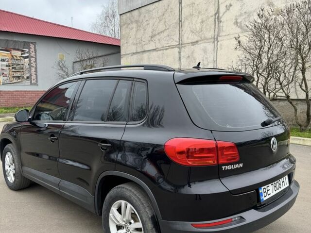 Черный Фольксваген Тигуан, объемом двигателя 2 л и пробегом 175 тыс. км за 13500 $, фото 3 на Automoto.ua