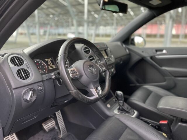 Чорний Фольксваген Тігуан, об'ємом двигуна 2 л та пробігом 166 тис. км за 13500 $, фото 16 на Automoto.ua