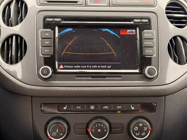 Черный Фольксваген Тигуан, объемом двигателя 2 л и пробегом 153 тыс. км за 10940 $, фото 18 на Automoto.ua