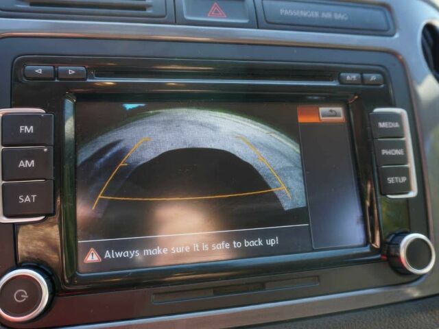 Черный Фольксваген Тигуан, объемом двигателя 2 л и пробегом 78 тыс. км за 7700 $, фото 9 на Automoto.ua