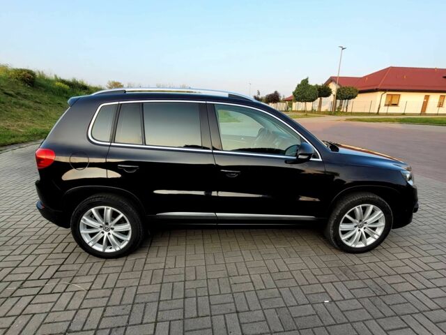 Черный Фольксваген Тигуан, объемом двигателя 2 л и пробегом 75 тыс. км за 7900 $, фото 5 на Automoto.ua