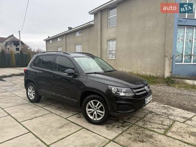 Чорний Фольксваген Тігуан, об'ємом двигуна 1.98 л та пробігом 248 тис. км за 12500 $, фото 5 на Automoto.ua