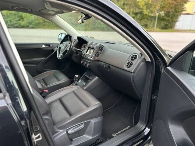 Черный Фольксваген Тигуан, объемом двигателя 0 л и пробегом 173 тыс. км за 12900 $, фото 6 на Automoto.ua