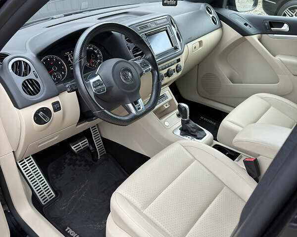 Чорний Фольксваген Тігуан, об'ємом двигуна 1.98 л та пробігом 146 тис. км за 12800 $, фото 11 на Automoto.ua