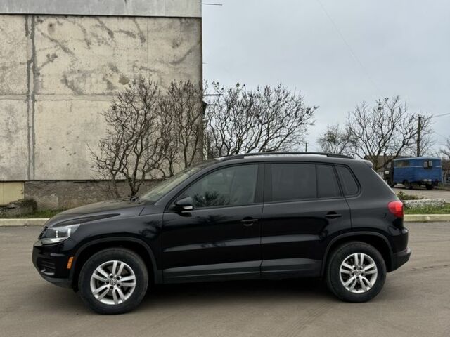 Черный Фольксваген Тигуан, объемом двигателя 2 л и пробегом 175 тыс. км за 13500 $, фото 2 на Automoto.ua