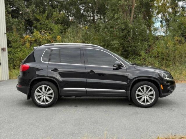 Черный Фольксваген Тигуан, объемом двигателя 2 л и пробегом 77 тыс. км за 5500 $, фото 6 на Automoto.ua