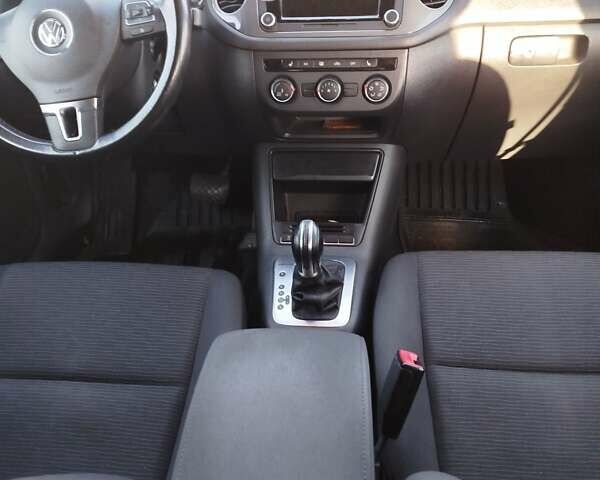 Черный Фольксваген Тигуан, объемом двигателя 1.98 л и пробегом 190 тыс. км за 12700 $, фото 2 на Automoto.ua