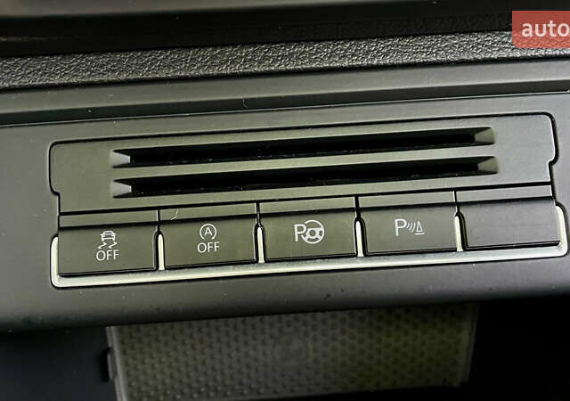 Чорний Фольксваген Тігуан, об'ємом двигуна 2 л та пробігом 223 тис. км за 16950 $, фото 52 на Automoto.ua