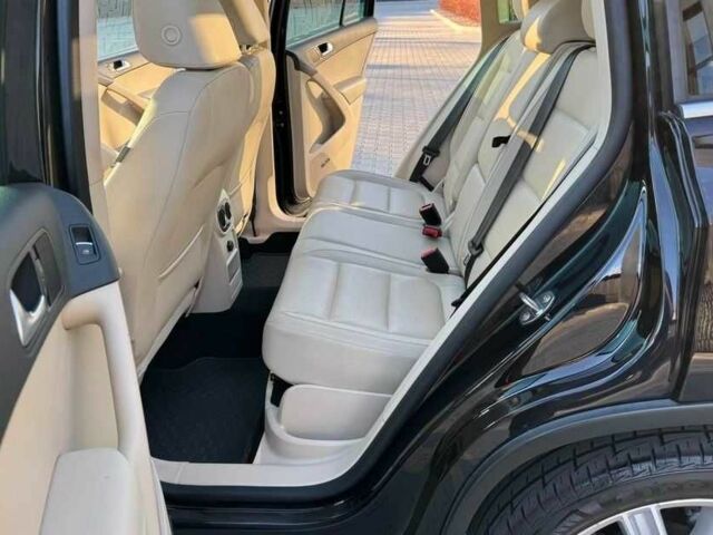 Черный Фольксваген Тигуан, объемом двигателя 2 л и пробегом 151 тыс. км за 9500 $, фото 10 на Automoto.ua