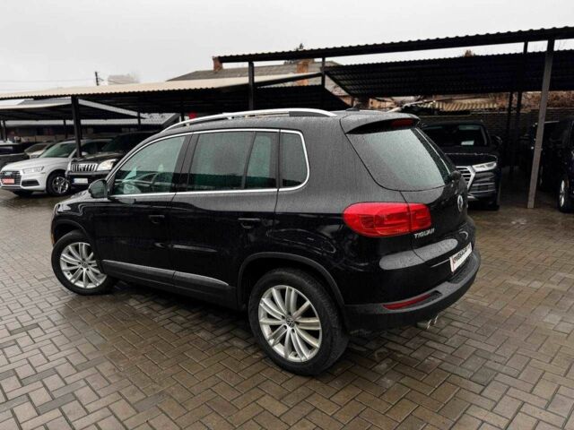 Черный Фольксваген Тигуан, объемом двигателя 2 л и пробегом 99 тыс. км за 13600 $, фото 5 на Automoto.ua