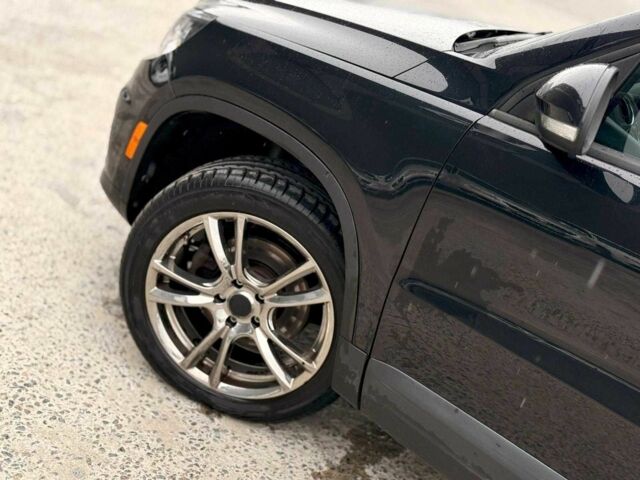 Черный Фольксваген Тигуан, объемом двигателя 2 л и пробегом 153 тыс. км за 10940 $, фото 11 на Automoto.ua