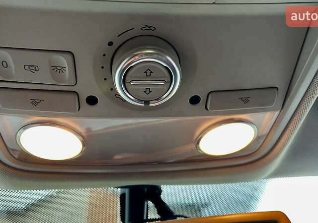 Чорний Фольксваген Тігуан, об'ємом двигуна 2 л та пробігом 223 тис. км за 16950 $, фото 51 на Automoto.ua