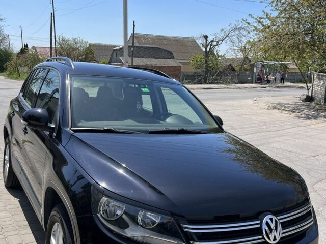 Черный Фольксваген Тигуан, объемом двигателя 2 л и пробегом 258 тыс. км за 13300 $, фото 7 на Automoto.ua