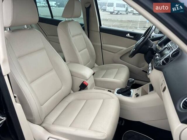 Черный Фольксваген Тигуан, объемом двигателя 2 л и пробегом 126 тыс. км за 14200 $, фото 30 на Automoto.ua