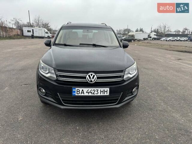 Черный Фольксваген Тигуан, объемом двигателя 2 л и пробегом 126 тыс. км за 14200 $, фото 1 на Automoto.ua