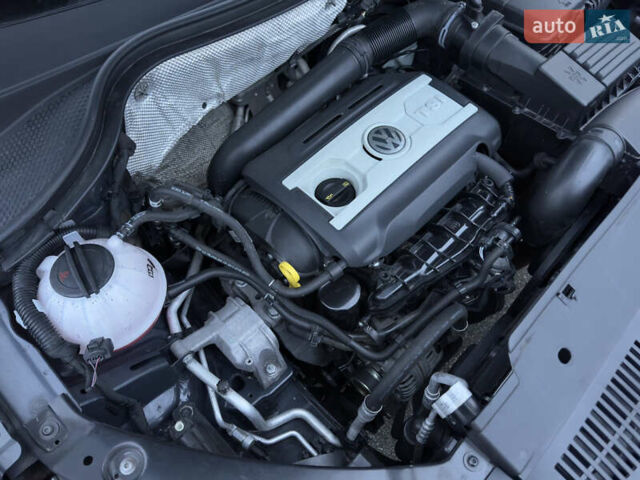 Черный Фольксваген Тигуан, объемом двигателя 1.98 л и пробегом 180 тыс. км за 11800 $, фото 54 на Automoto.ua