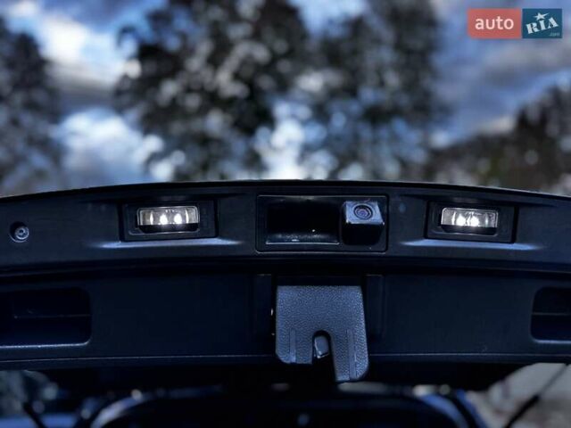 Черный Фольксваген Тигуан, объемом двигателя 2 л и пробегом 139 тыс. км за 17900 $, фото 64 на Automoto.ua