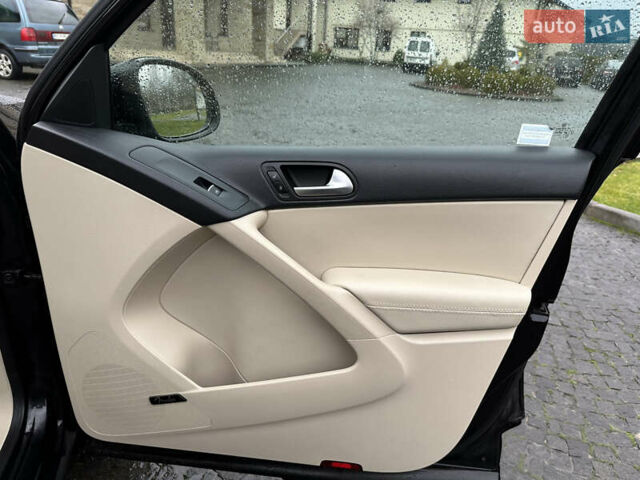 Черный Фольксваген Тигуан, объемом двигателя 1.98 л и пробегом 143 тыс. км за 12400 $, фото 31 на Automoto.ua