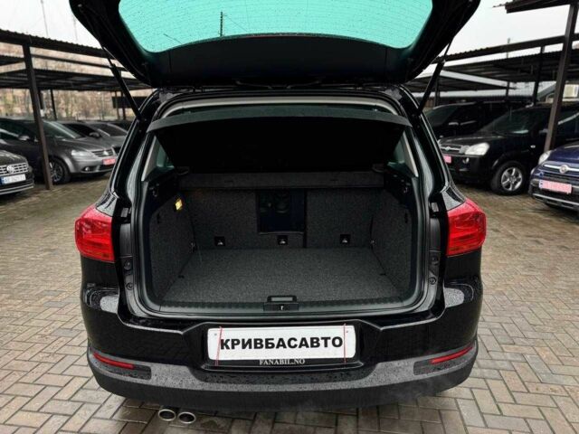 Черный Фольксваген Тигуан, объемом двигателя 2 л и пробегом 99 тыс. км за 13600 $, фото 7 на Automoto.ua