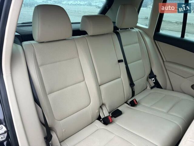 Черный Фольксваген Тигуан, объемом двигателя 2 л и пробегом 126 тыс. км за 14200 $, фото 26 на Automoto.ua