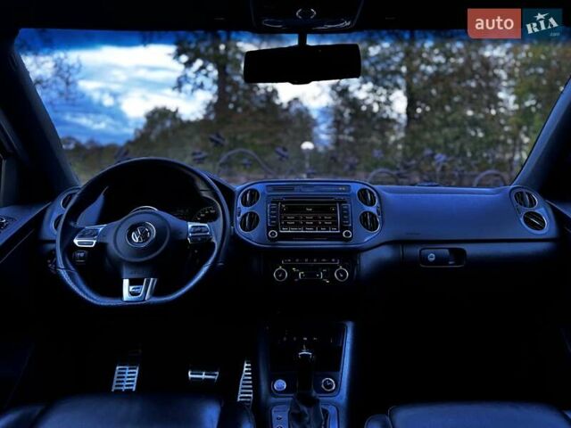 Черный Фольксваген Тигуан, объемом двигателя 2 л и пробегом 139 тыс. км за 17900 $, фото 47 на Automoto.ua