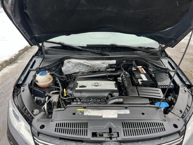 Черный Фольксваген Тигуан, объемом двигателя 2 л и пробегом 258 тыс. км за 13300 $, фото 14 на Automoto.ua