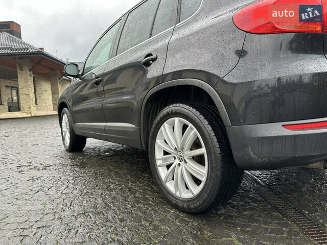 Черный Фольксваген Тигуан, объемом двигателя 1.98 л и пробегом 143 тыс. км за 12400 $, фото 6 на Automoto.ua