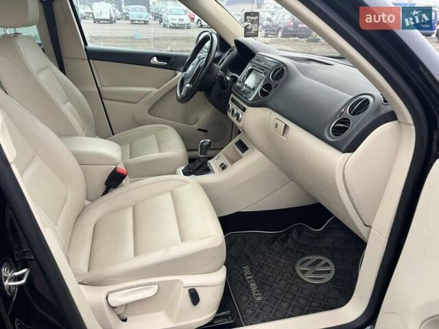 Черный Фольксваген Тигуан, объемом двигателя 2 л и пробегом 126 тыс. км за 14200 $, фото 29 на Automoto.ua